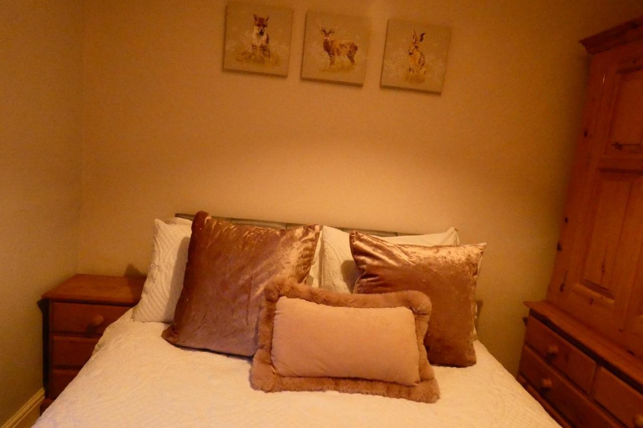 Redfearn Cottage Apperley Bridge Buitenkant foto