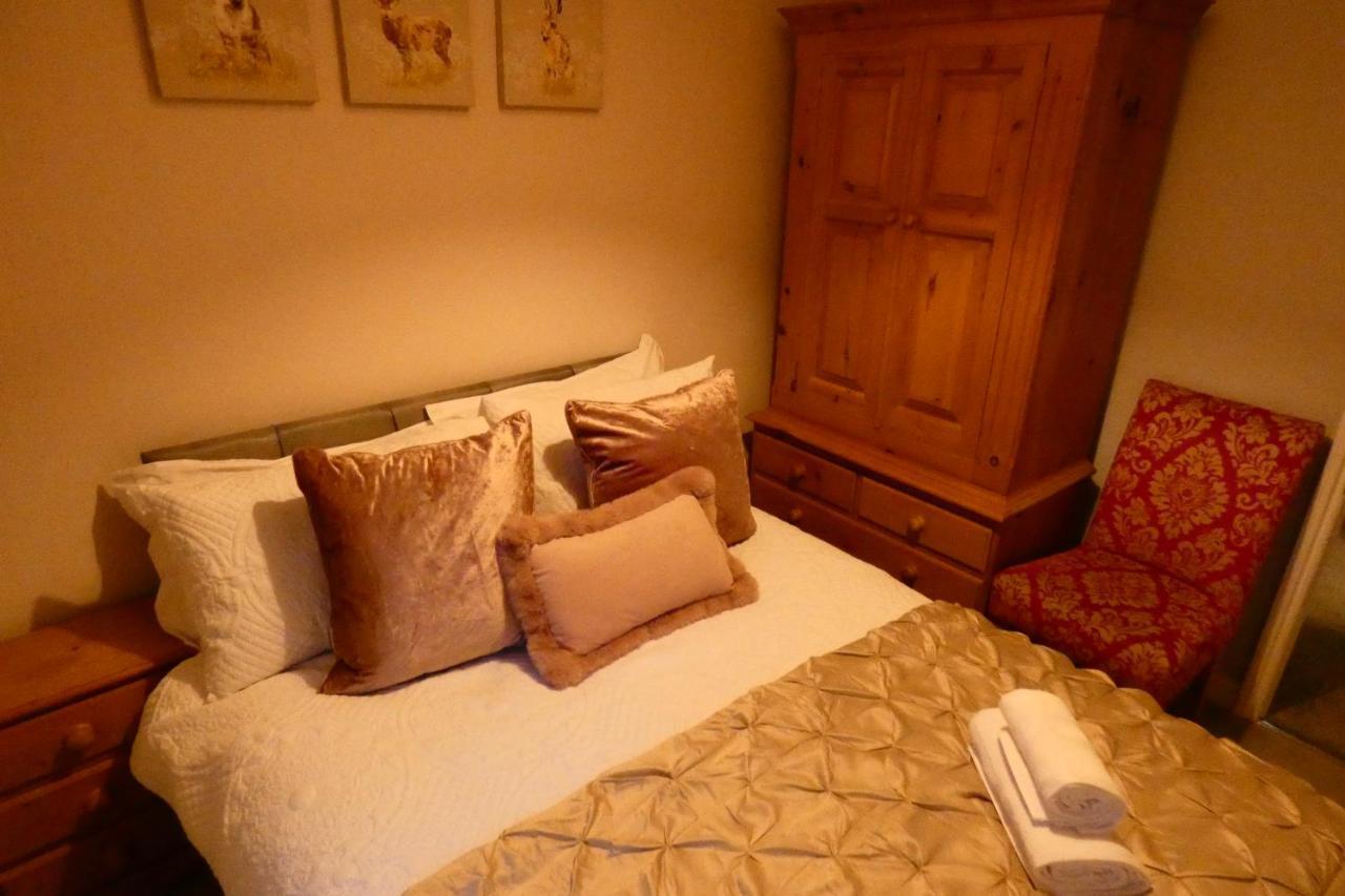 Redfearn Cottage Apperley Bridge Buitenkant foto