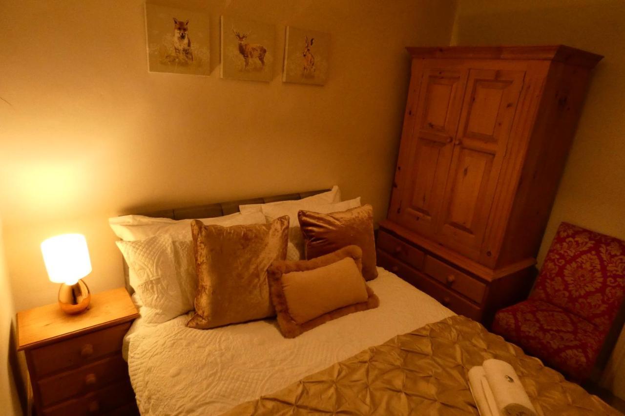 Redfearn Cottage Apperley Bridge Buitenkant foto