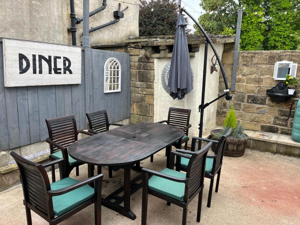 Redfearn Cottage Apperley Bridge Buitenkant foto